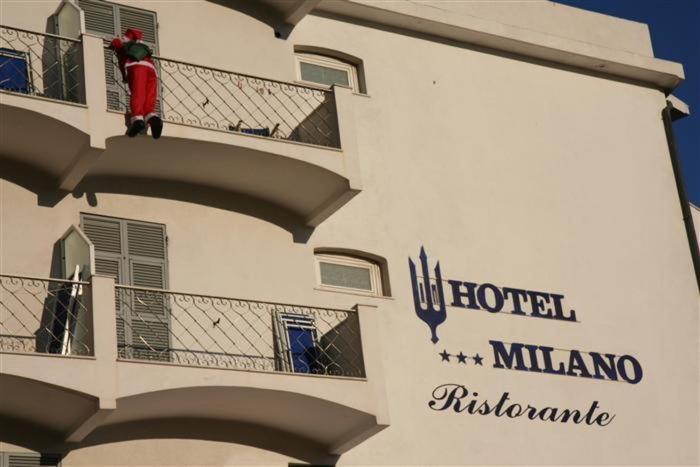 Hotel Milano Alassio Exterior foto
